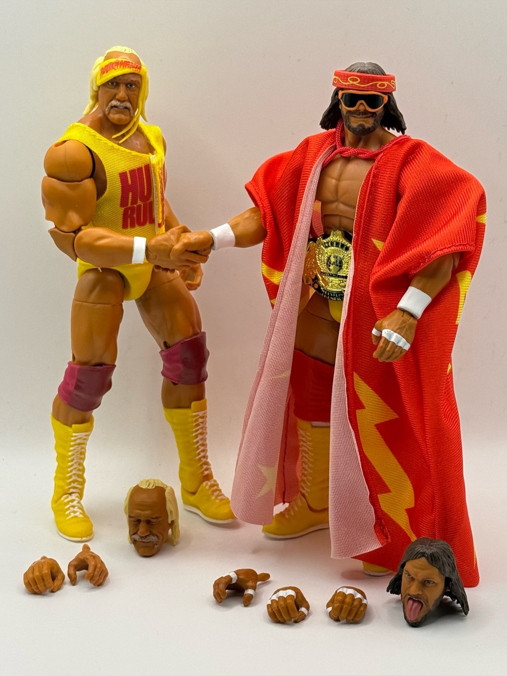 2022 WWE Mattel Elite Ringside Mega Powers 2-Pack: Hulk Hogan & Macho Man Savage